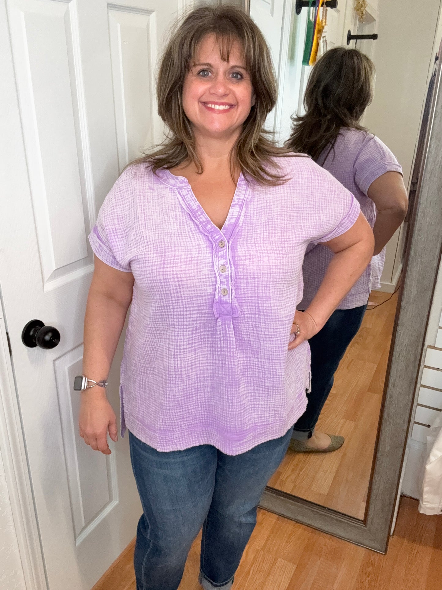 LAVVEN HENLEY GAUZE SHORT SLEEVE TOP - ZENANA