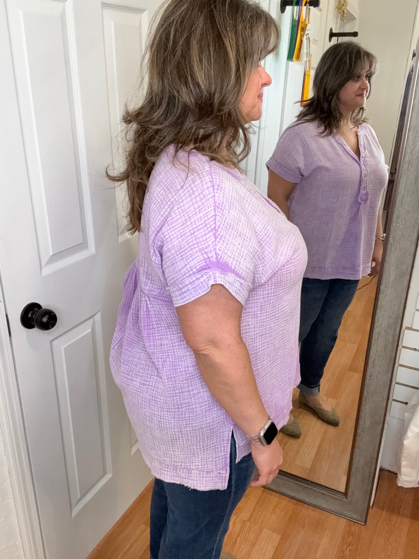 LAVVEN HENLEY GAUZE SHORT SLEEVE TOP - ZENANA