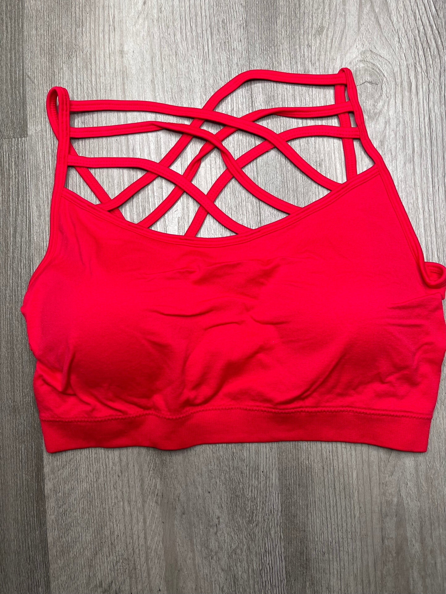 SEAMLESS TRIPLE CRISS-CROSS PADDED BRALETTE