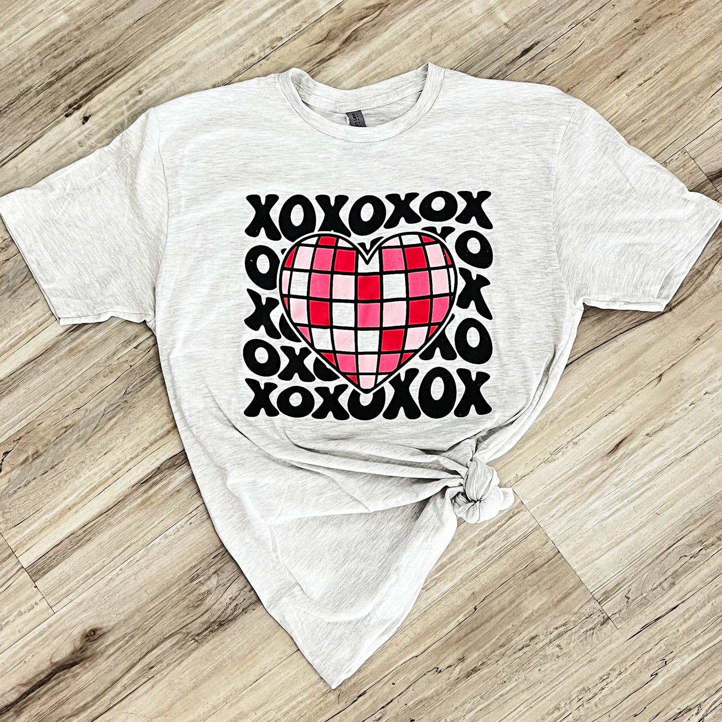 Xoxo Disco Heart Soft Graphic Tee