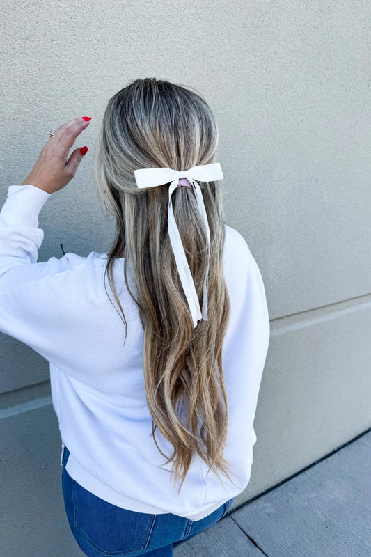 SOFT GIRL ERA HAIR BOW - Cream