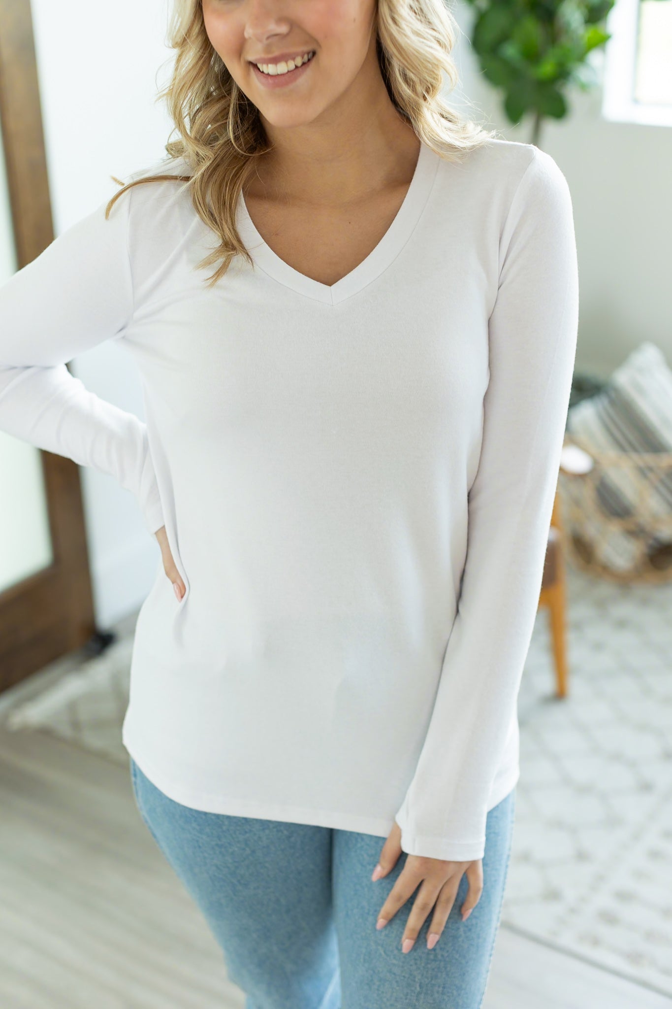 leah long sleeved white top casual womens tops