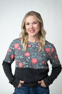 IN STOCK Natalie Pullover - Poinsettia Nights