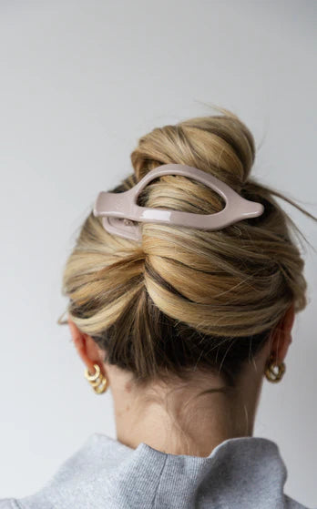 Lay Down 2.0 Hair Claw- Kaxi