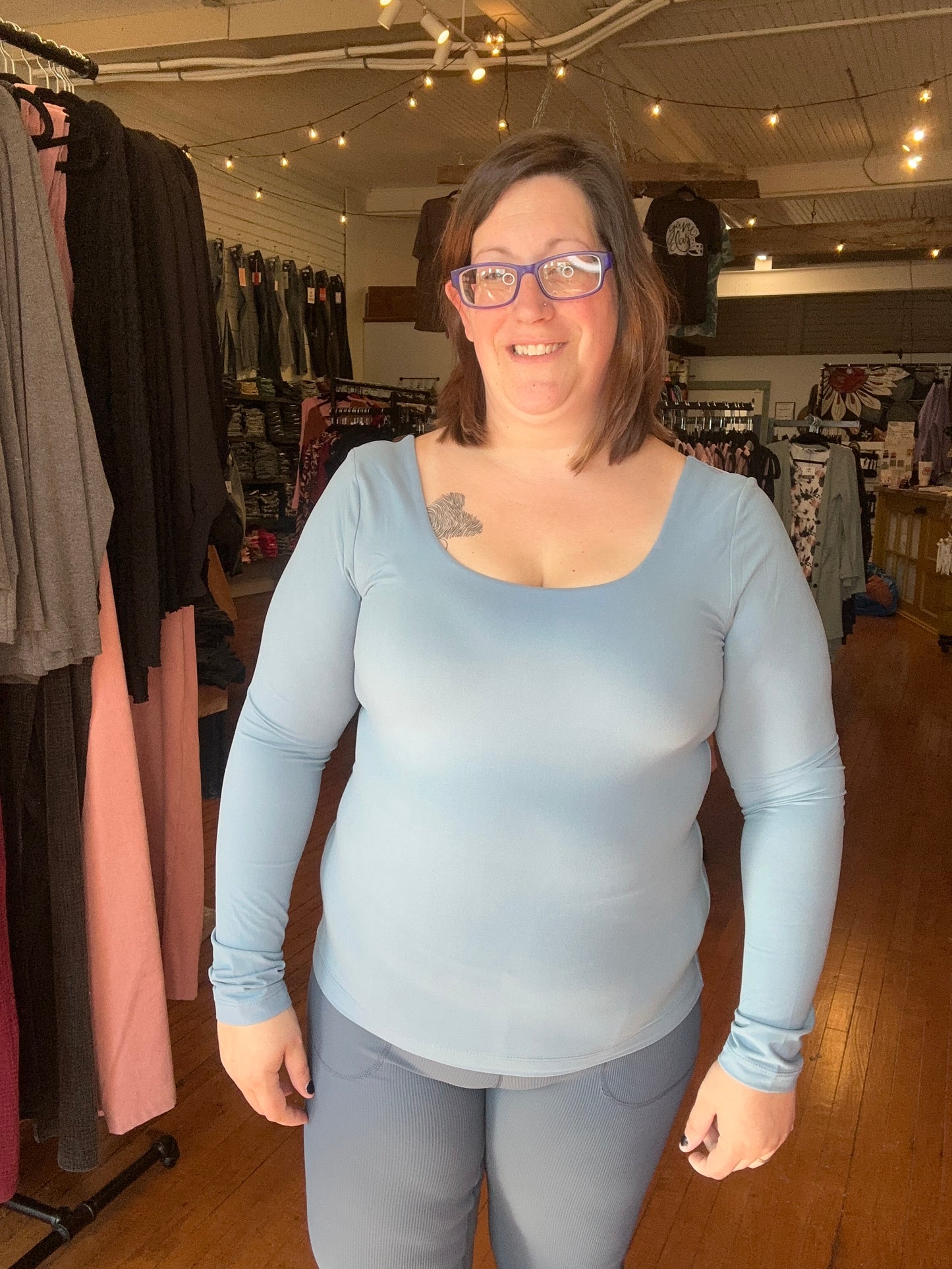 Julie Butter Top Dusty Blue