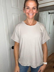 Billy Ribbed Short Sleeve Light Mocha - Yelete