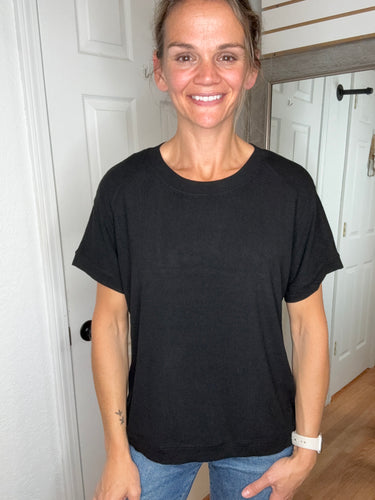 Billy Ribbed Short Sleeve Black - Yelete