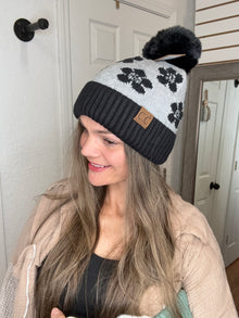 C.C Daisy Pom Beanie Black - Hana