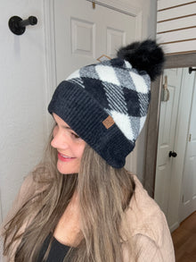 C.c Diamond Check Pom Beanie Black- Hana