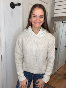 HANA HOODED SWEATER TOP OAT - SKIES ARE BLUE