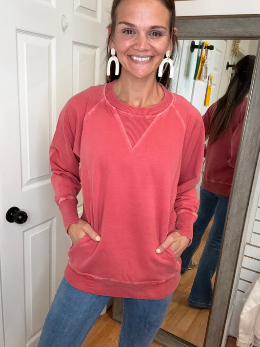 BUFFY PULLOVER SWEATSHIRT TOP- FADED RED - ZENANA