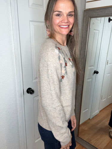 Tara Embroidered Sweater- Anniewear