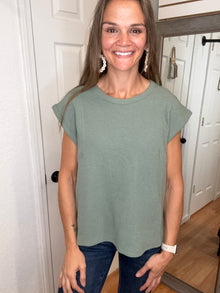 Norah Textured Top Army Green- Tres Bien
