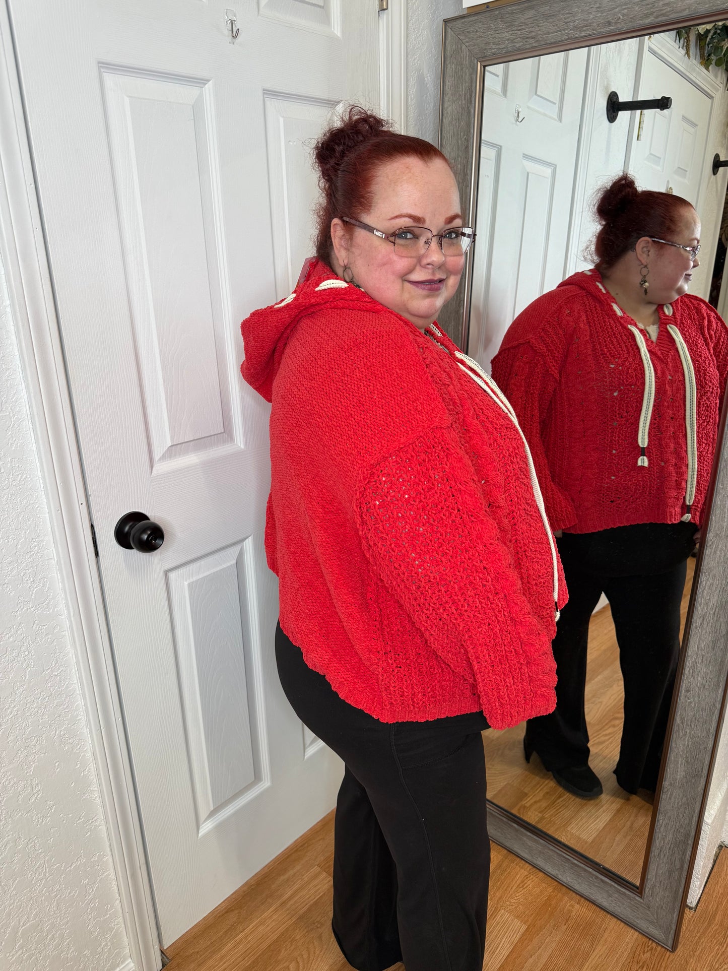 CRYSTAL CHENILLE HOODED SWEATER TOP RED- POL