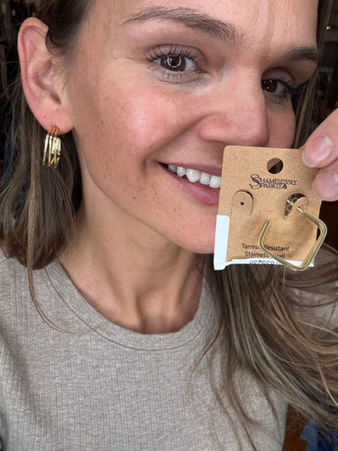 ROGUE EARRINGS
