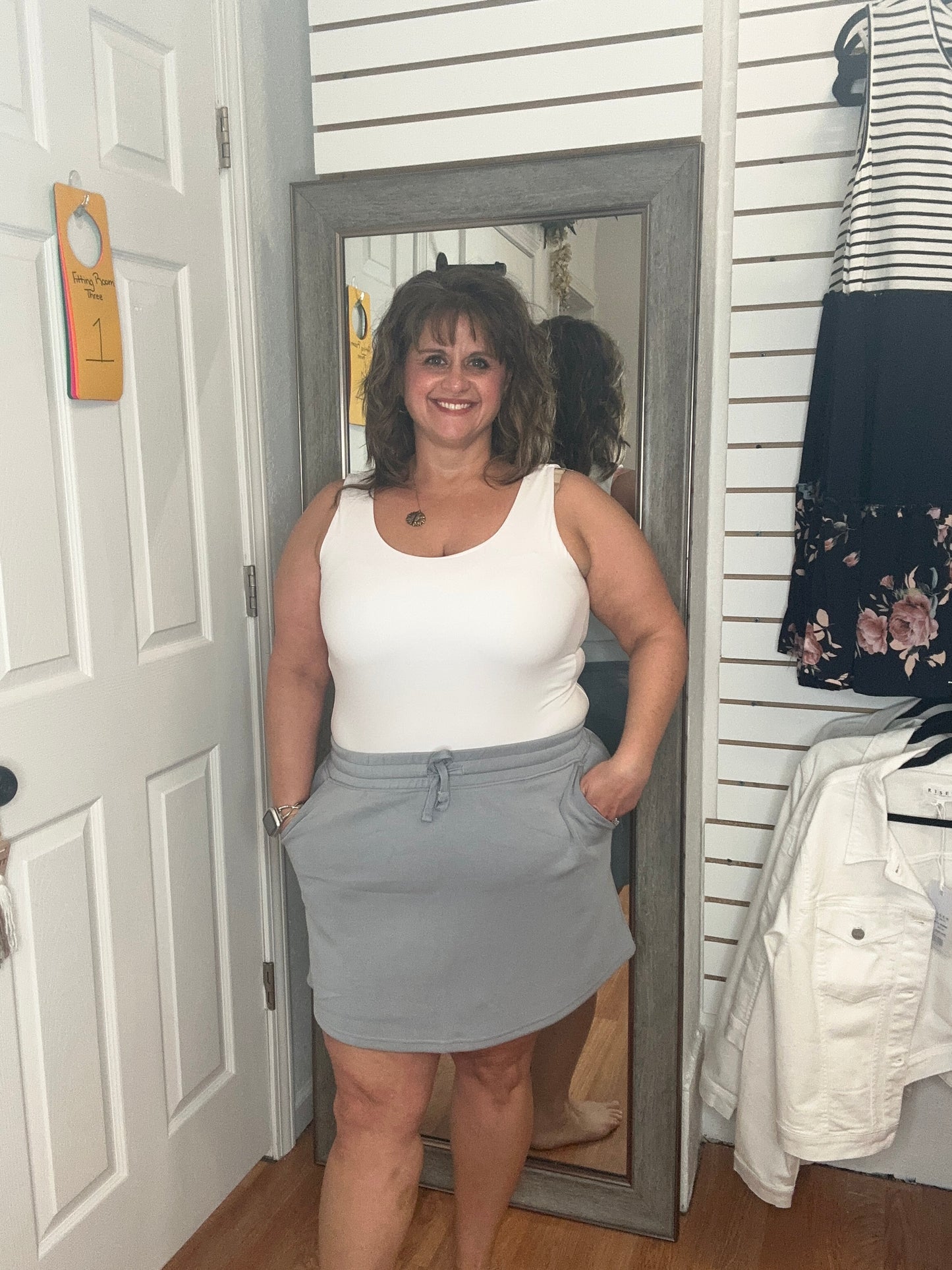 JACIE SKORT - GREY- RAE MODE