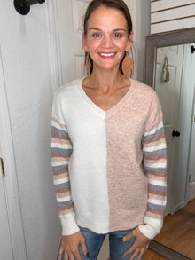 KENSLEY COLORBLOCK PULLOVER SWEATER TOP - STACCATO
