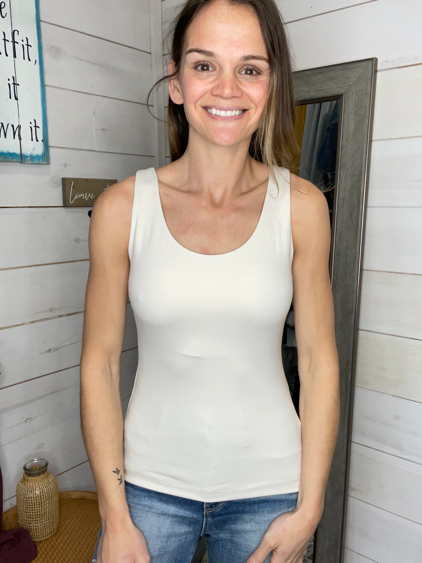BUTTER SOFT TANK TOP WHITE PEARL