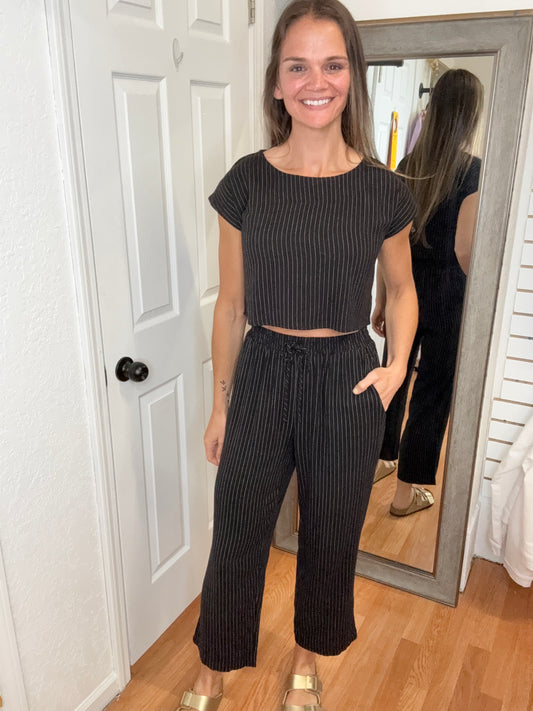 VESPER CROP TOP AND PANT SET - BLACK -BLU PEPPER