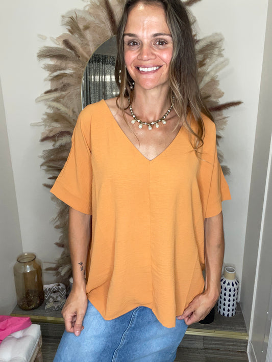 V-NECK DOLMAN OVERSIZED SHORT SLEEVE TOP -  APRICOT