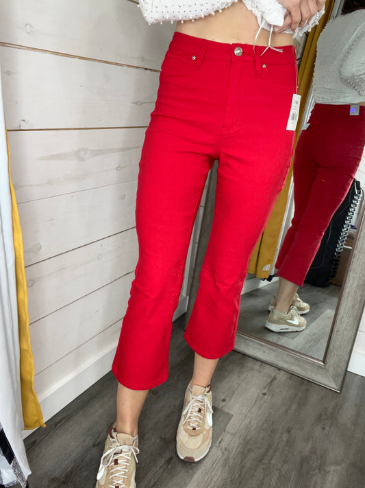 Hyperstretch Cropped Kick Flare - RED