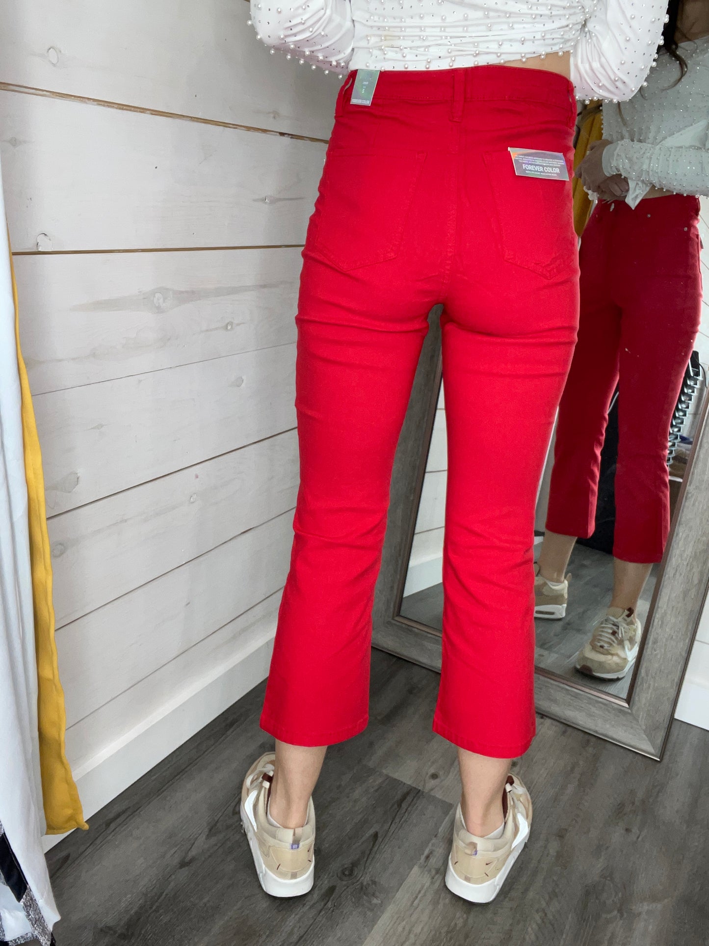 Hyperstretch Cropped Kick Flare - RED