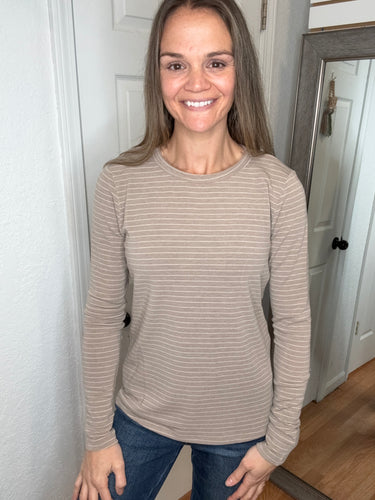 Suzzie Long Sleve Top Taupe - Staccato