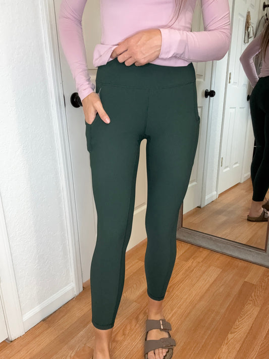 DAKOTA NYLON RIBBED LEGGINGS WITH POCKETS FOREST GREEN - RAE MODE