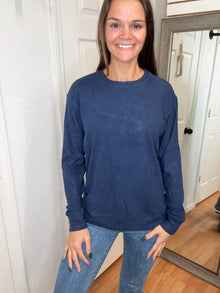 CORRINE RIBBED PULLOVER LONG SLEEVE TOP NAVY- MICHELLE MAE