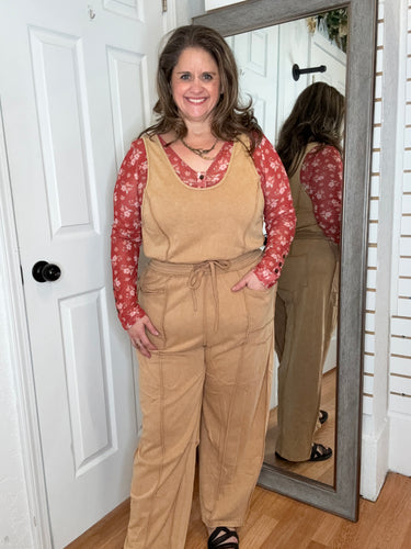 Mezo Jumpsuit Camel- Anniewear