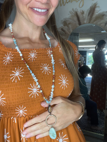 Natural Stone Bead Necklace with Stone Pendant