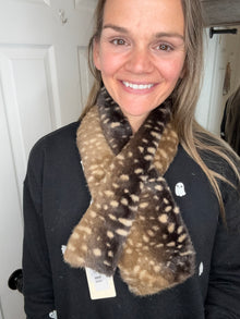 Animal Print Faux Fur Pull Thru Scarf- Comfyluxe