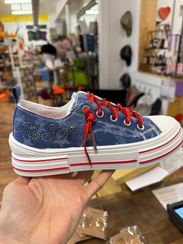 AMAN USA RHINESTONE AND SATIN LACE UP SNEAKER- VERY G