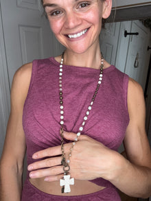 Valerie Necklace White - Dylan Jewelry