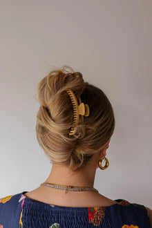 Midi Hold Everything Hair Claw- Kaxi