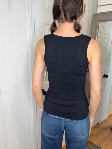Luxe Round Neck Seamless Tank Black - Yelete