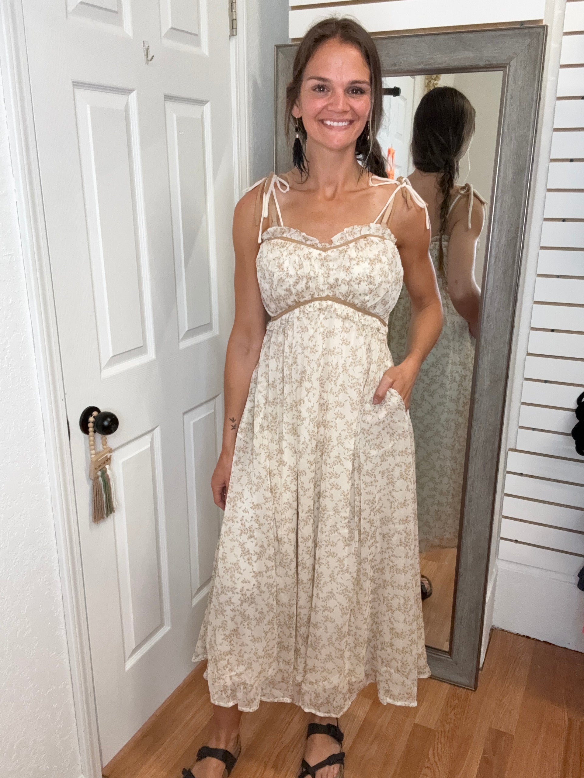 open lace back dress GARDEN FLORAL MIDI DRESS