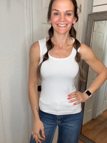 Luxe Round Neck Seamless Tank White - Yelete