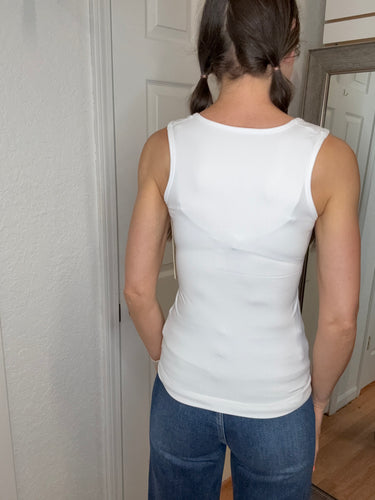 Luxe Round Neck Seamless Tank White - Yelete