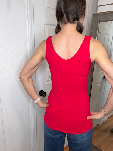 Bare Seamless Tank Red-Yelete