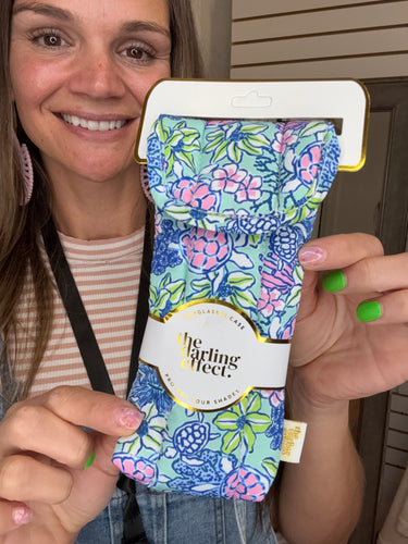 QUILTED SUNGLASS CASE -COASTAL COVE - DARLING EFFECT