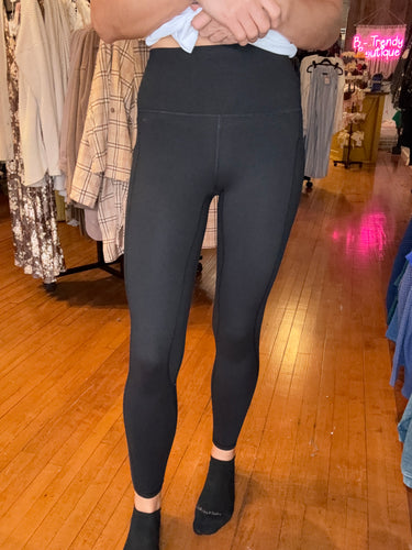 Lisa - Black Leggings With Pockets