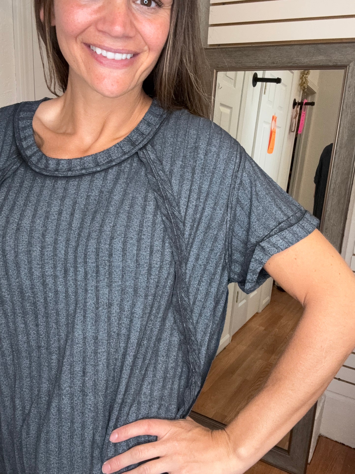 MARYANNE SHORT SLEEVE TOP ASH BLACK - ZENANA