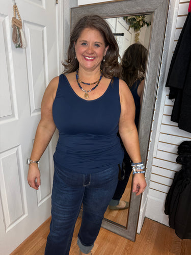 Bare Seamless Tank Navy -Yelete