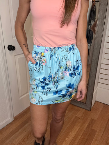 SIENNA SKORT- LIGHT BLUE -MICHELLE MAE
