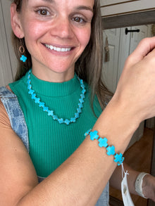 Turquoise Cross Beaded Stretch Bracelet - Jewelry Junkie