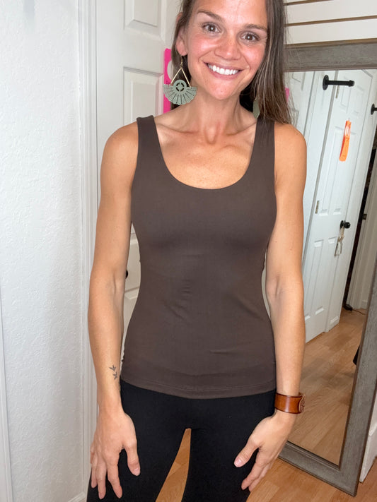 BUTTER SOFT TANK TOP ESPRESSO BROWN - RAE MODE