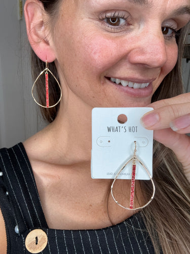 EMERY EARRINGS 2 COLORS - WHAT’S HOT