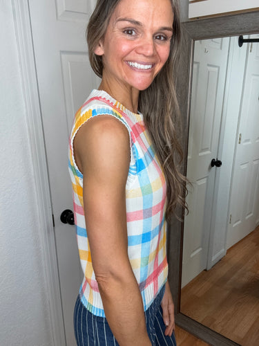 Judith Plaid Sleeveless Top - Anniewear