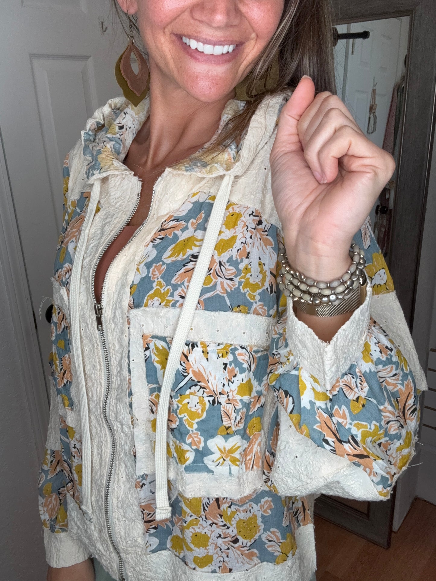 CEDAR HOODED ZIP UP LONG SLEEVE TOP - POL
